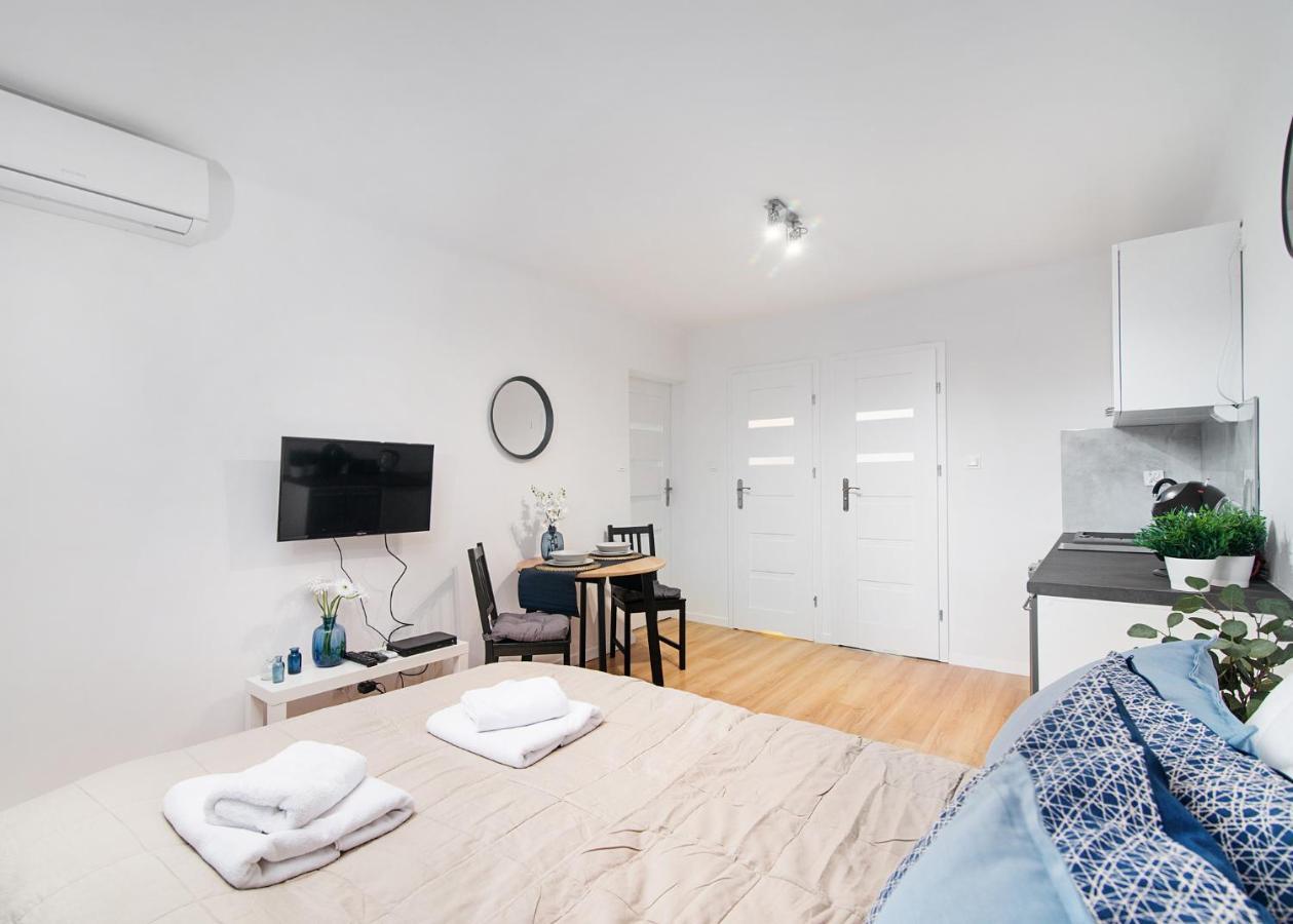 Central Apartments Grzybowska 바르샤바 외부 사진